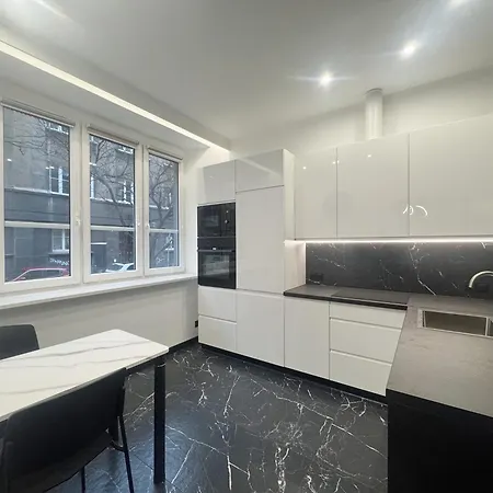 Apartment Pawlikowskiego Nest - 5 Minutes Walk To Main Square