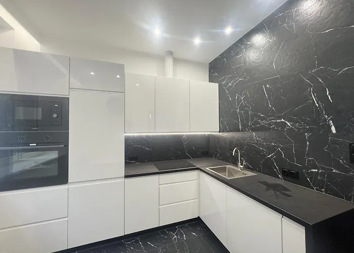 Pawlikowskiego Nest - 5 Minutes Walk To Main Square Apartment *